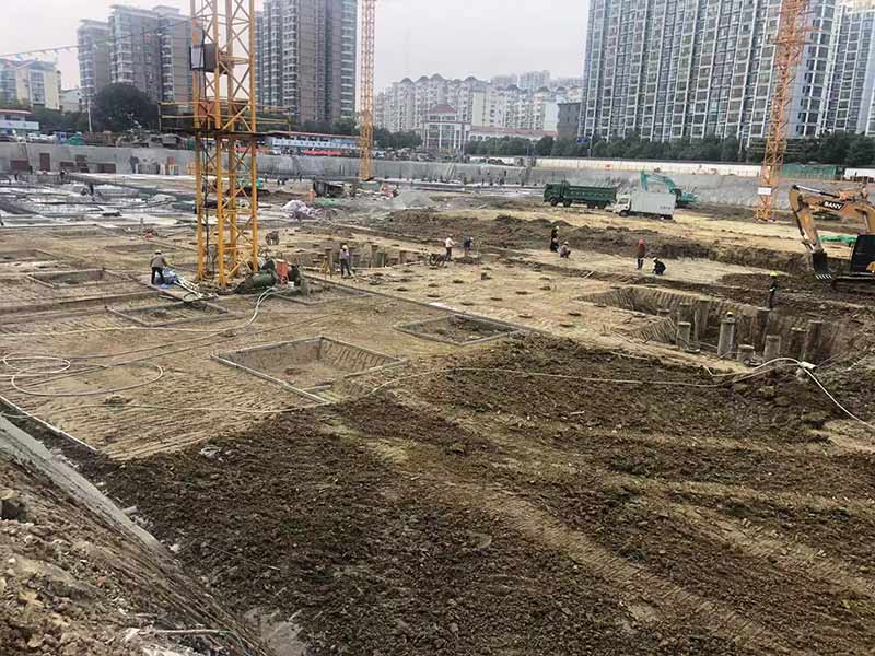無(wú)錫土石方分享施工人員按安全技術(shù)交底要求進(jìn)行挖掘作業(yè)可以預(yù)防土方坍塌
